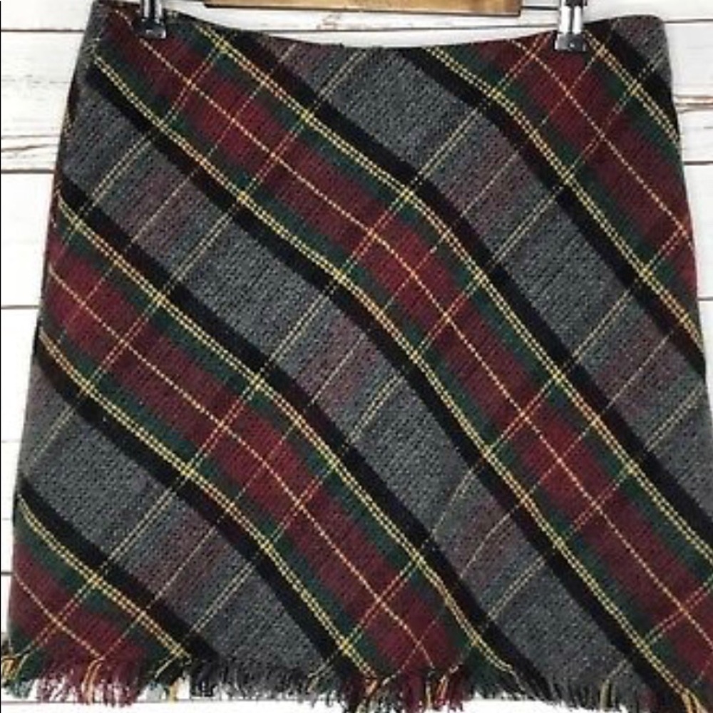Plaid pencil skirt Perfect for Fall